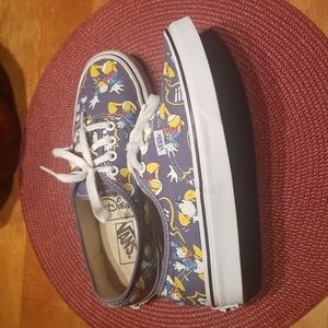Vans. Disney Donald Duck. Size 8